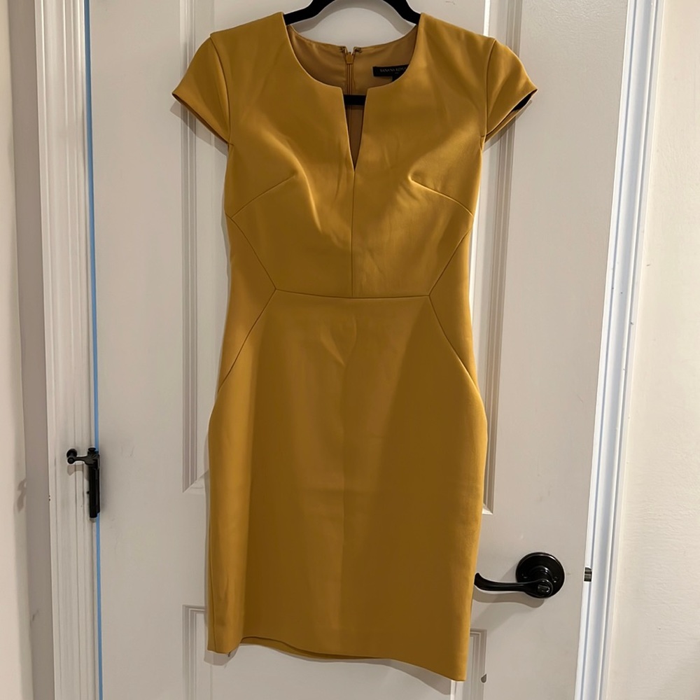 BANANA REPUBLIC DRESS